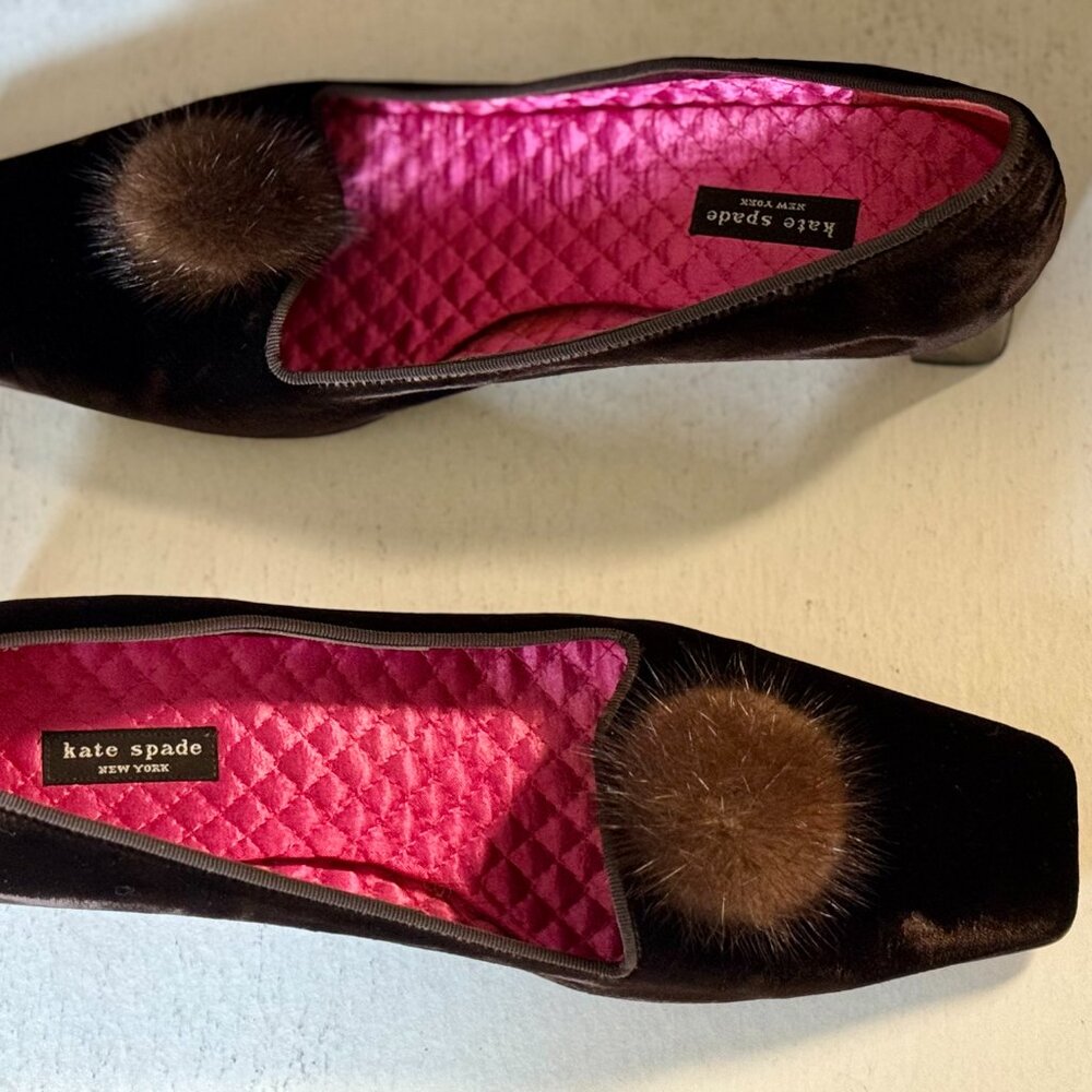 Kate Spade New York 9.5M Tryst Brown Velvet with Fur Pom Poms Square Toe Pumps - Picture 2 of 14